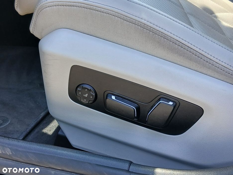 BMW Seria 5 530e PHEV M Sport Edition - 7
