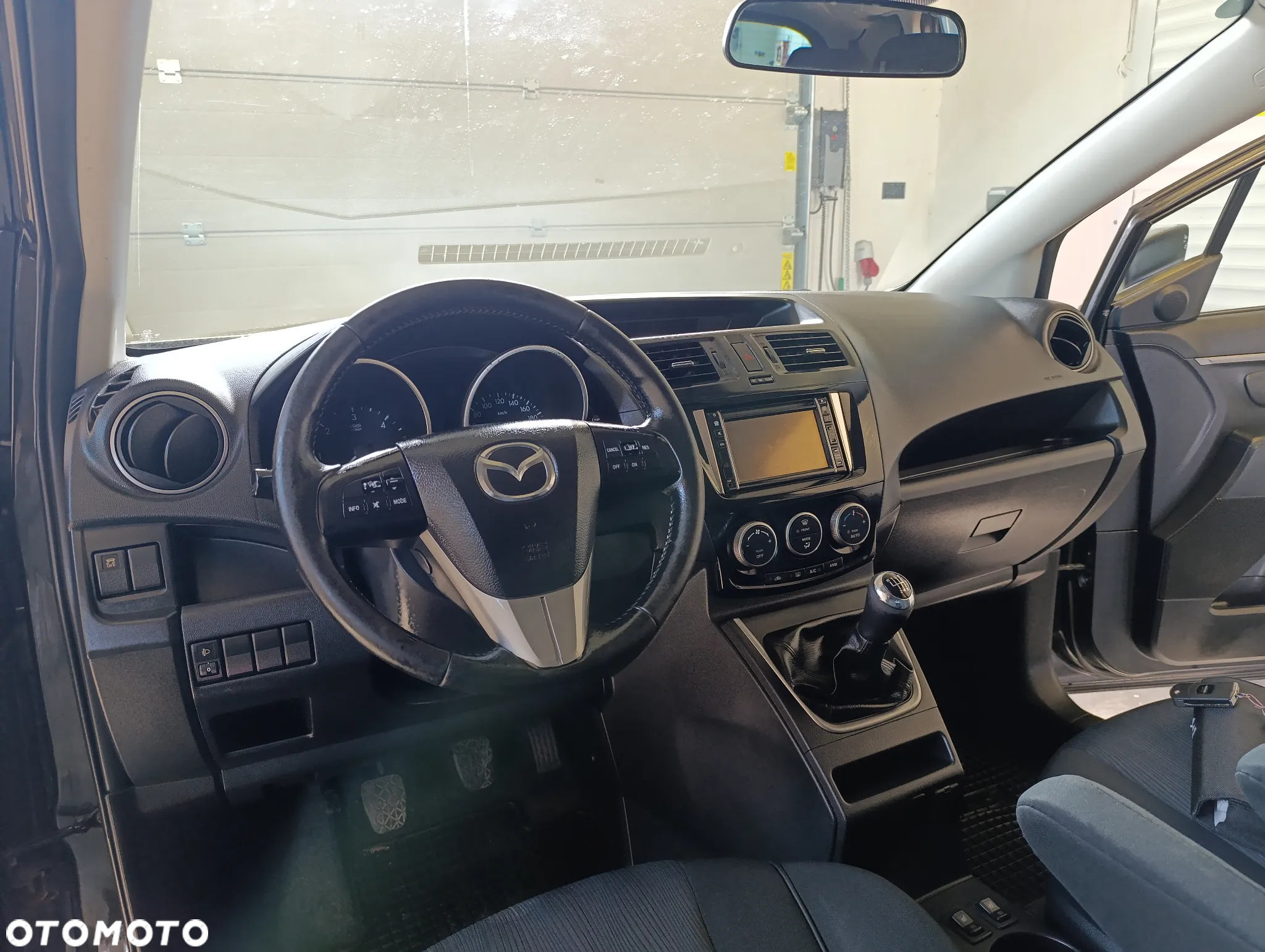Mazda 5 1.6 CD Navi + - 24