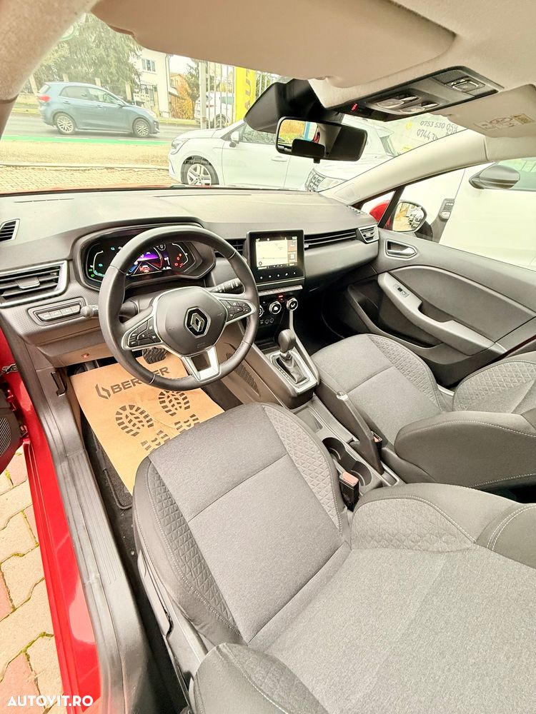 Renault Clio V E-Tech 145 Techno - 5
