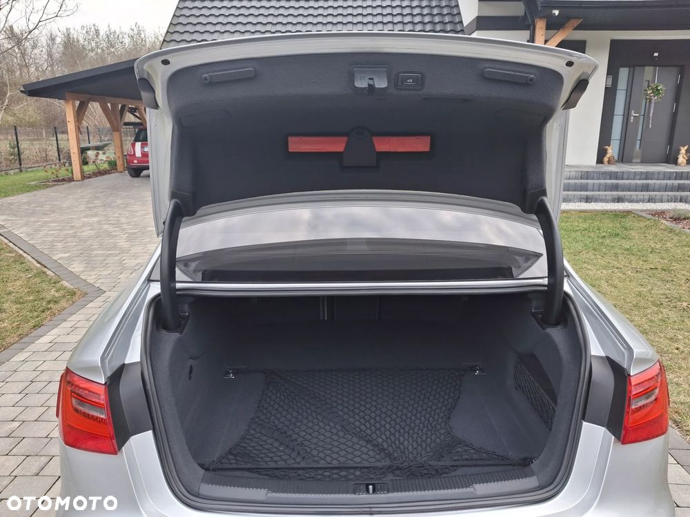 Audi A6 Limousine 2.8 FSI Quattro S tronic - 16