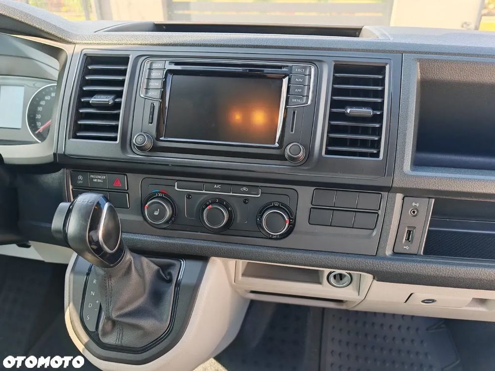 Volkswagen Transporter - 10