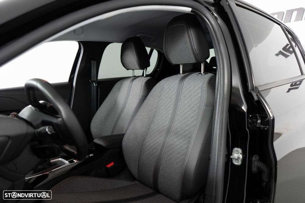 Peugeot 208 1.2 PureTech Allure Pack - 8