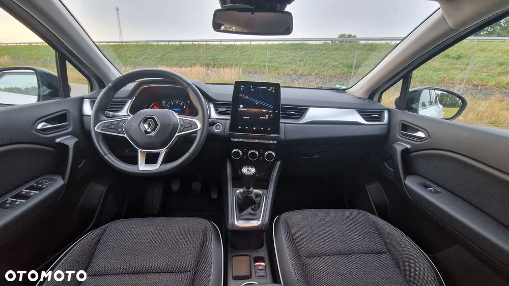 Renault Captur 1.3 TCe mHEV Techno - 13