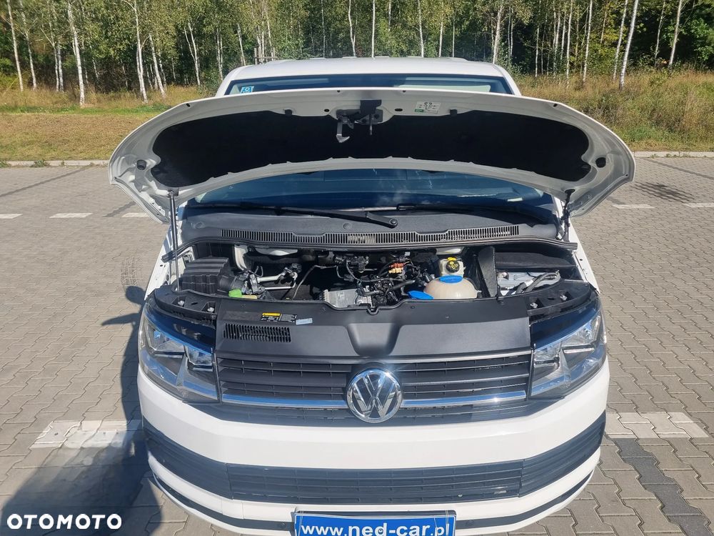 Volkswagen Transporter - 24