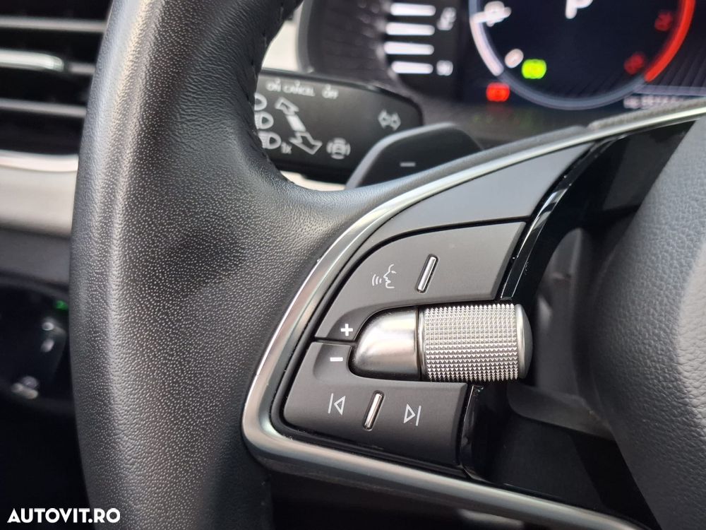 Skoda Kamiq 1.0 TSI DSG Selection - 25