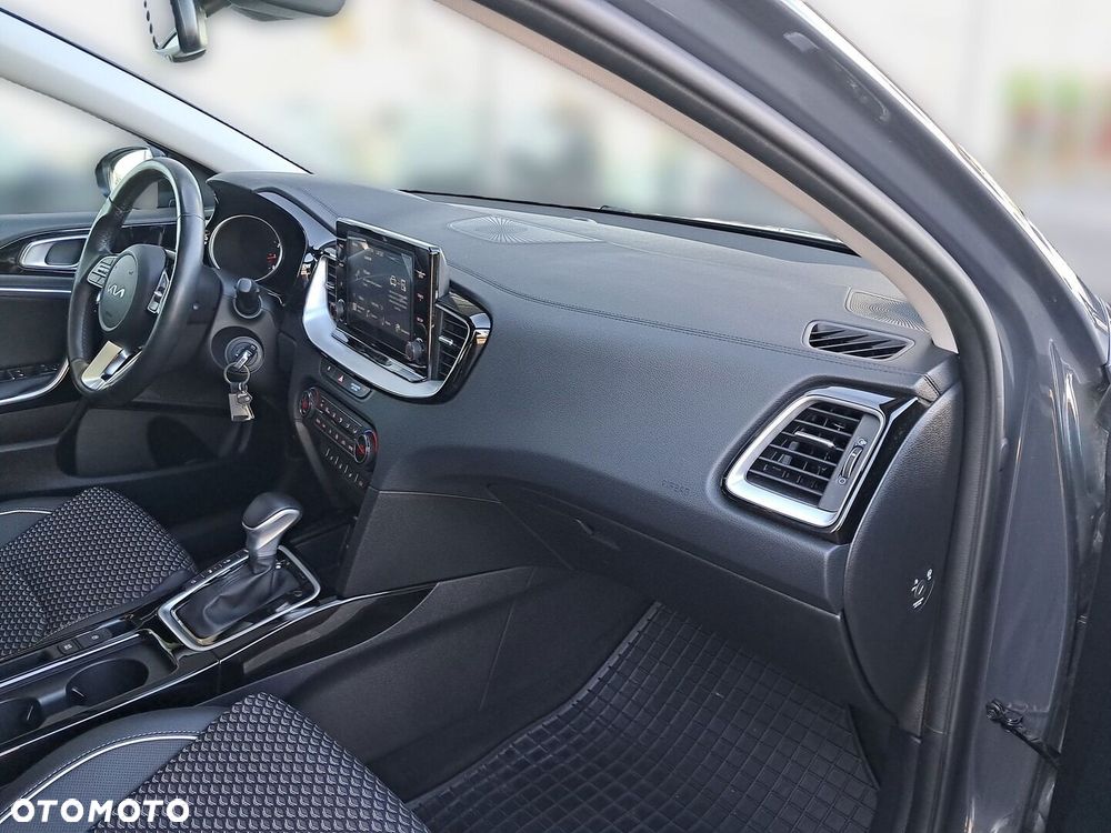 Kia Ceed 1.5 T-GDI L DCT - 36