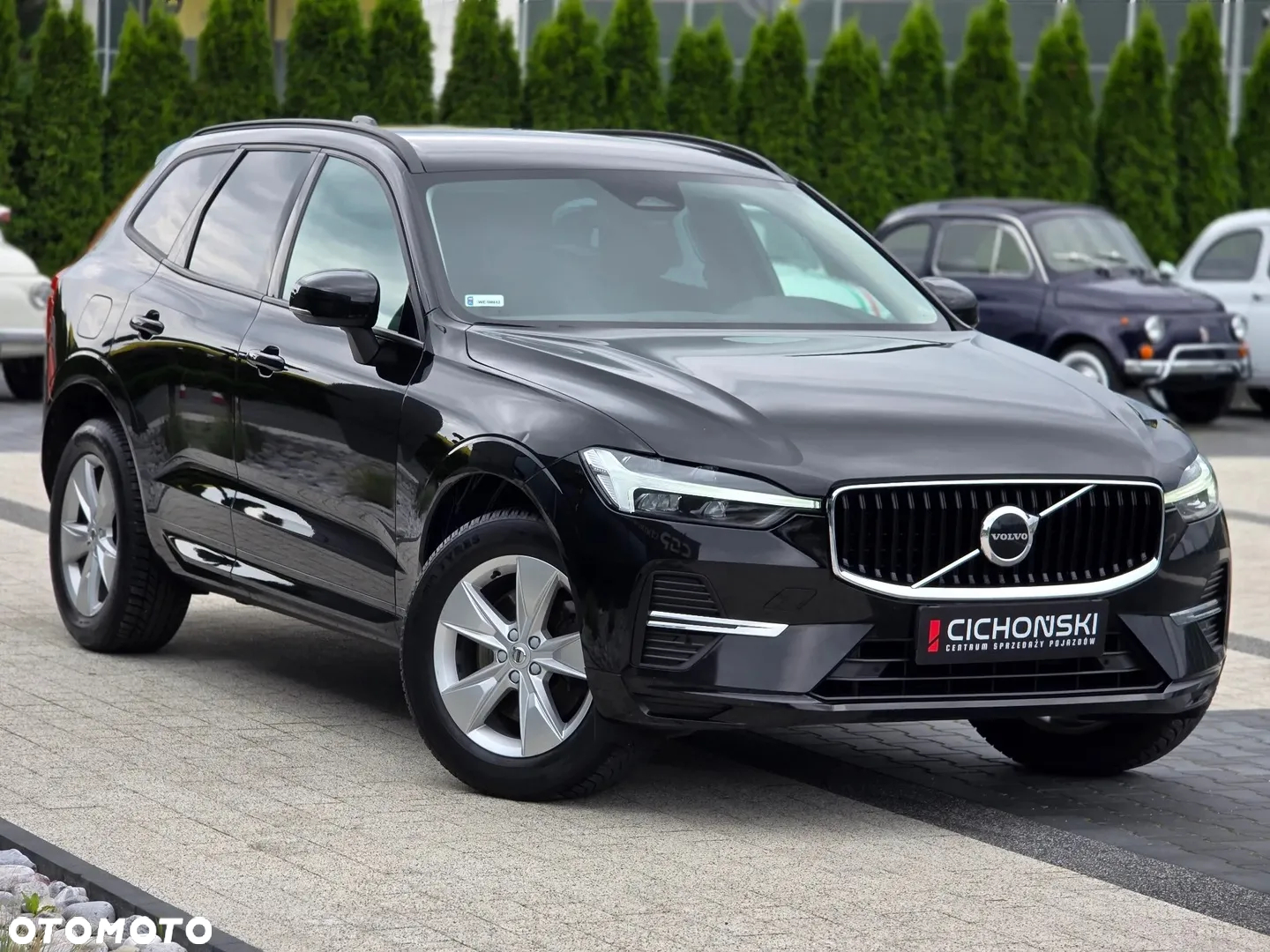 Volvo XC 60 D4 Momentum Pro - 3