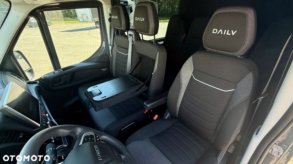 Iveco Daily 35S16A8V Brygadówka L3H2 od ręki ! - 11