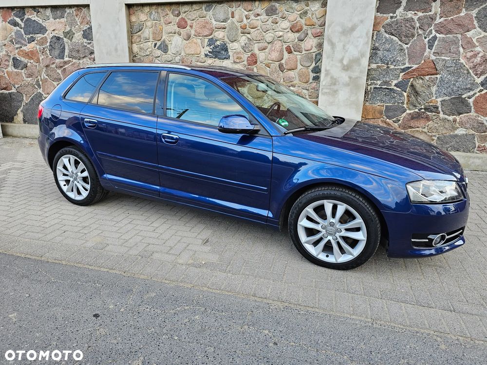 Audi A3 2.0 TDI Attraction - 8