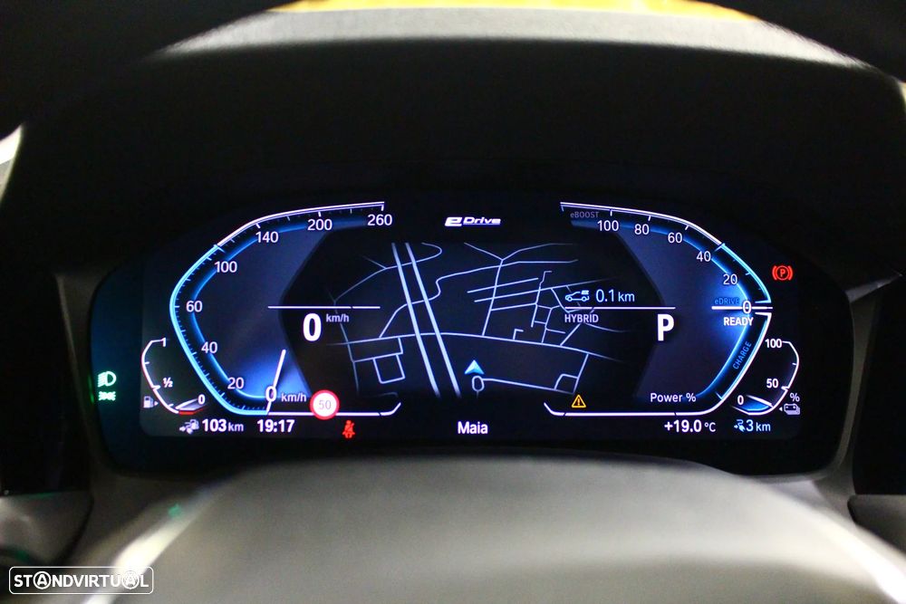 BMW 330 e Line Luxury Auto - 21