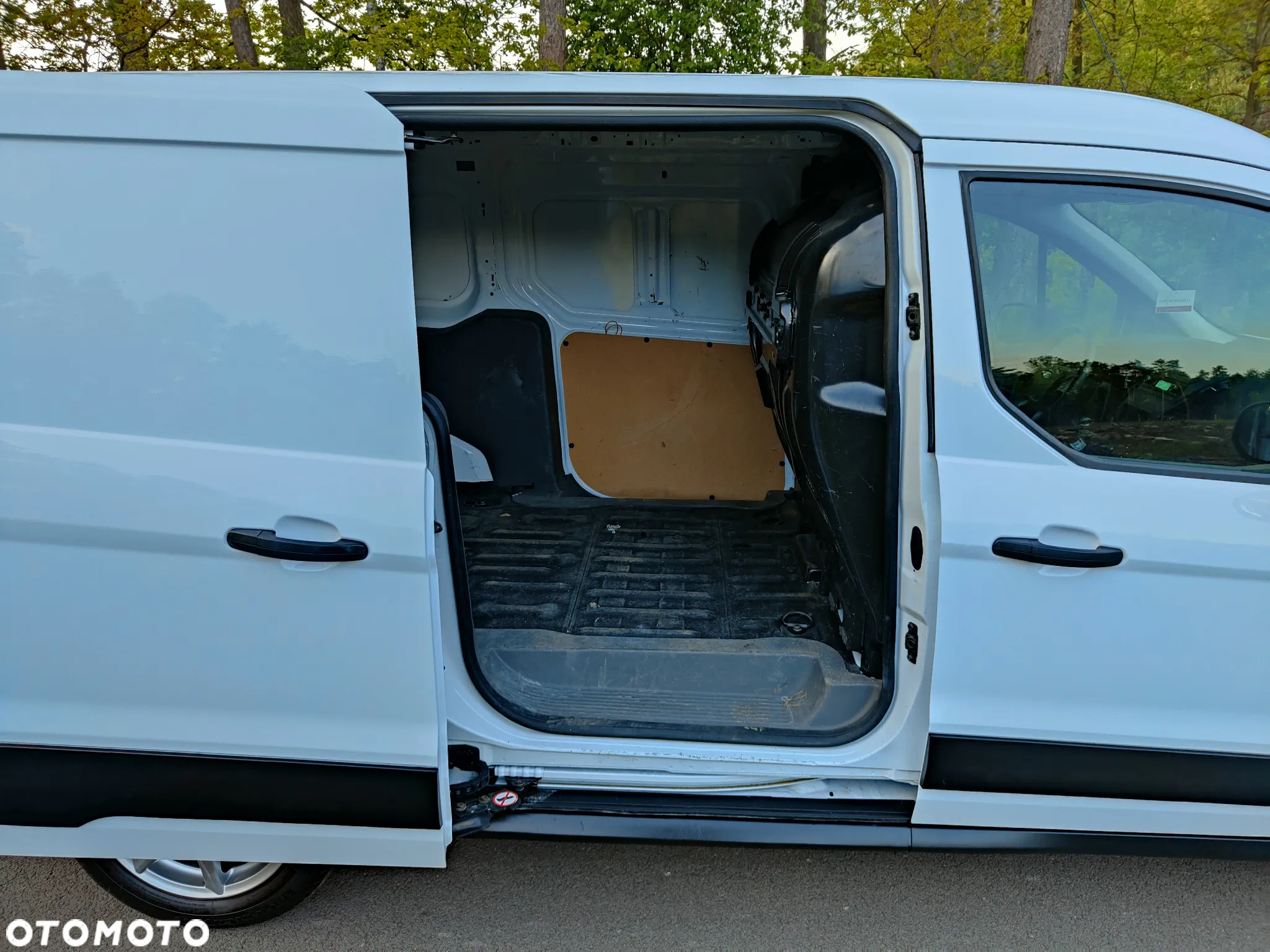 Ford Transit - 25
