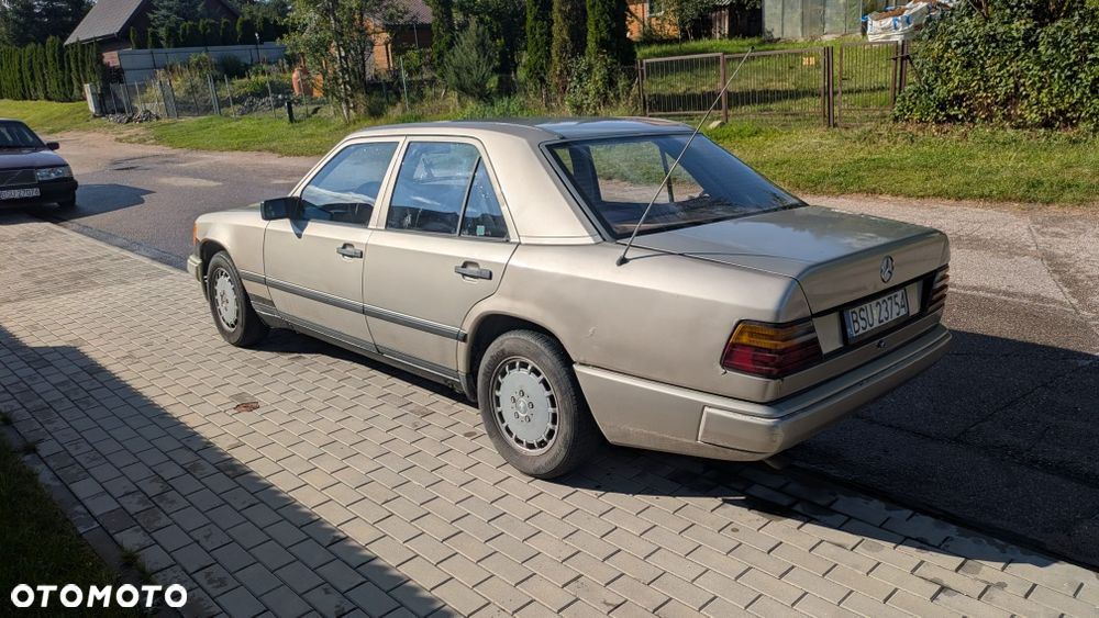 Mercedes-Benz W124 (1984-1993) - 3