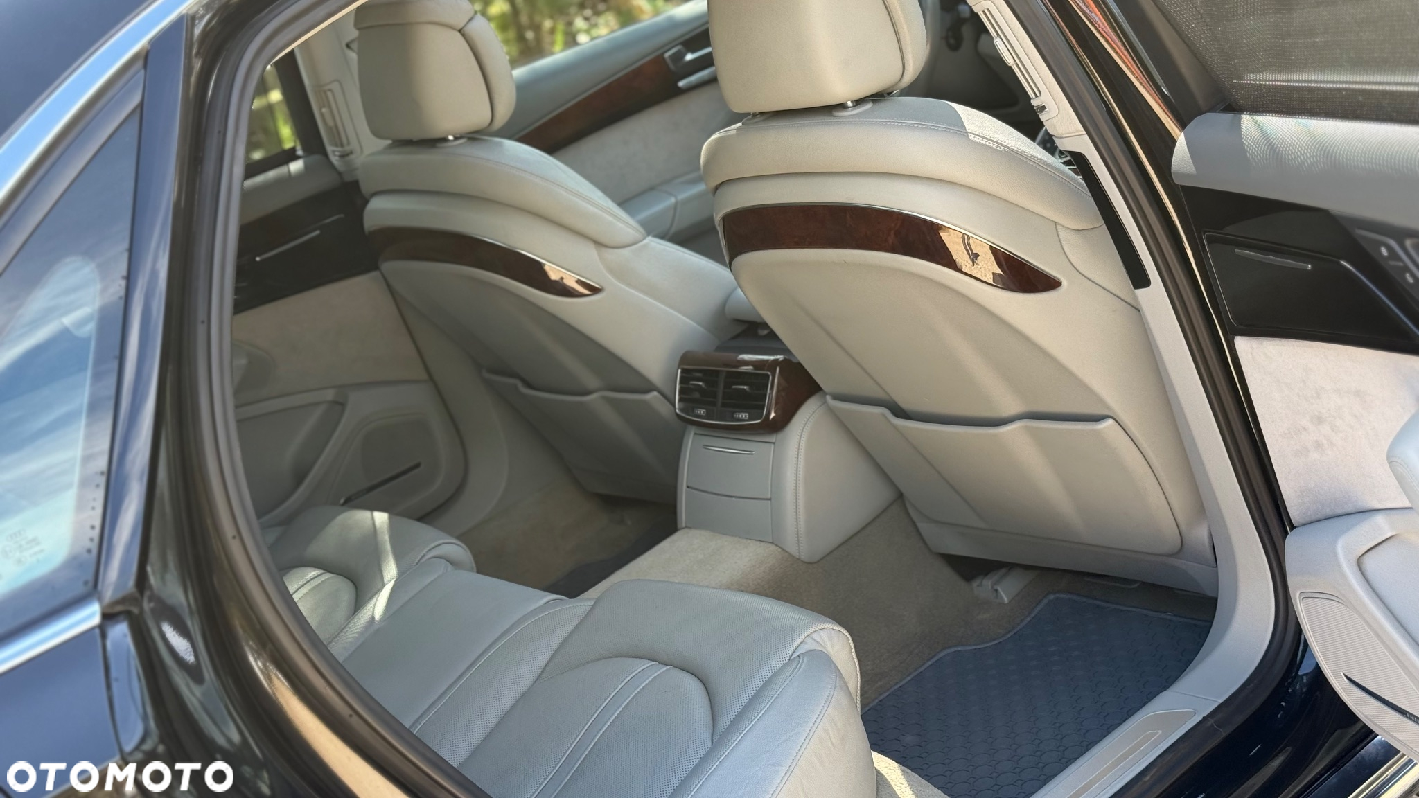Audi A8 L 55 TFSI quattro tiptronic - 35