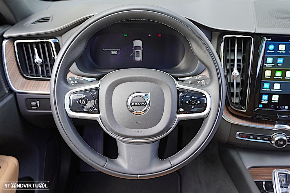 Volvo XC 60 2.0 B4 Inscription Geartronic - 34