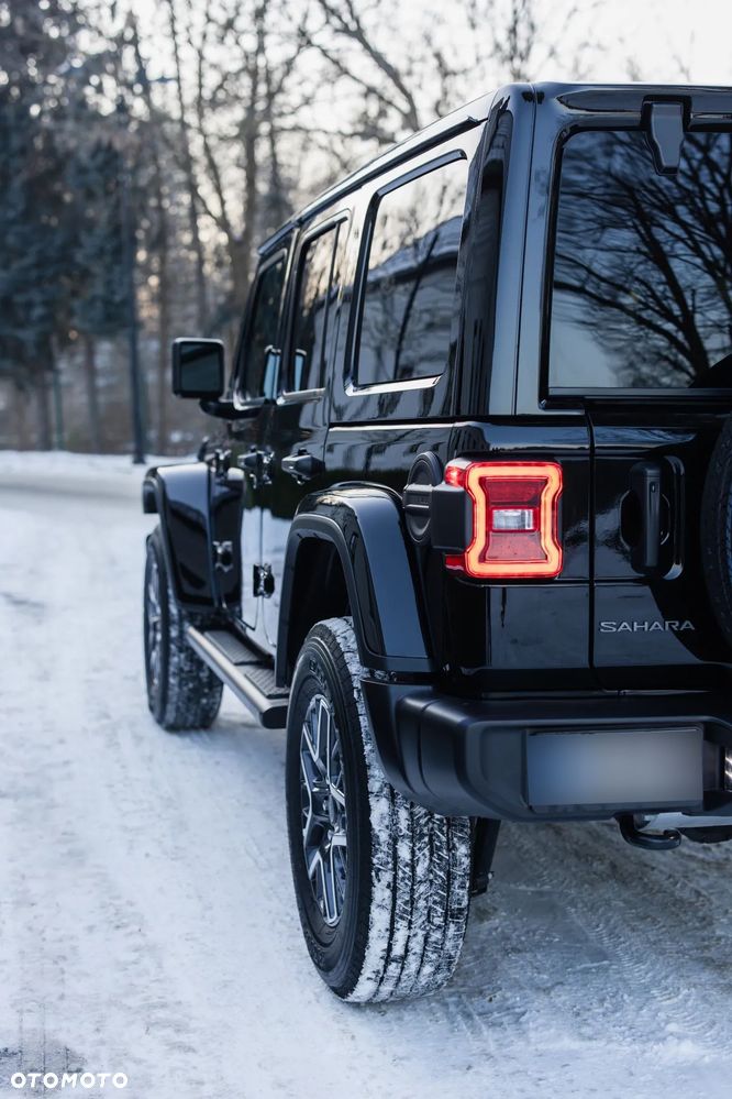 Jeep Wrangler Unlimited GME 2.0 Turbo Sahara - 5