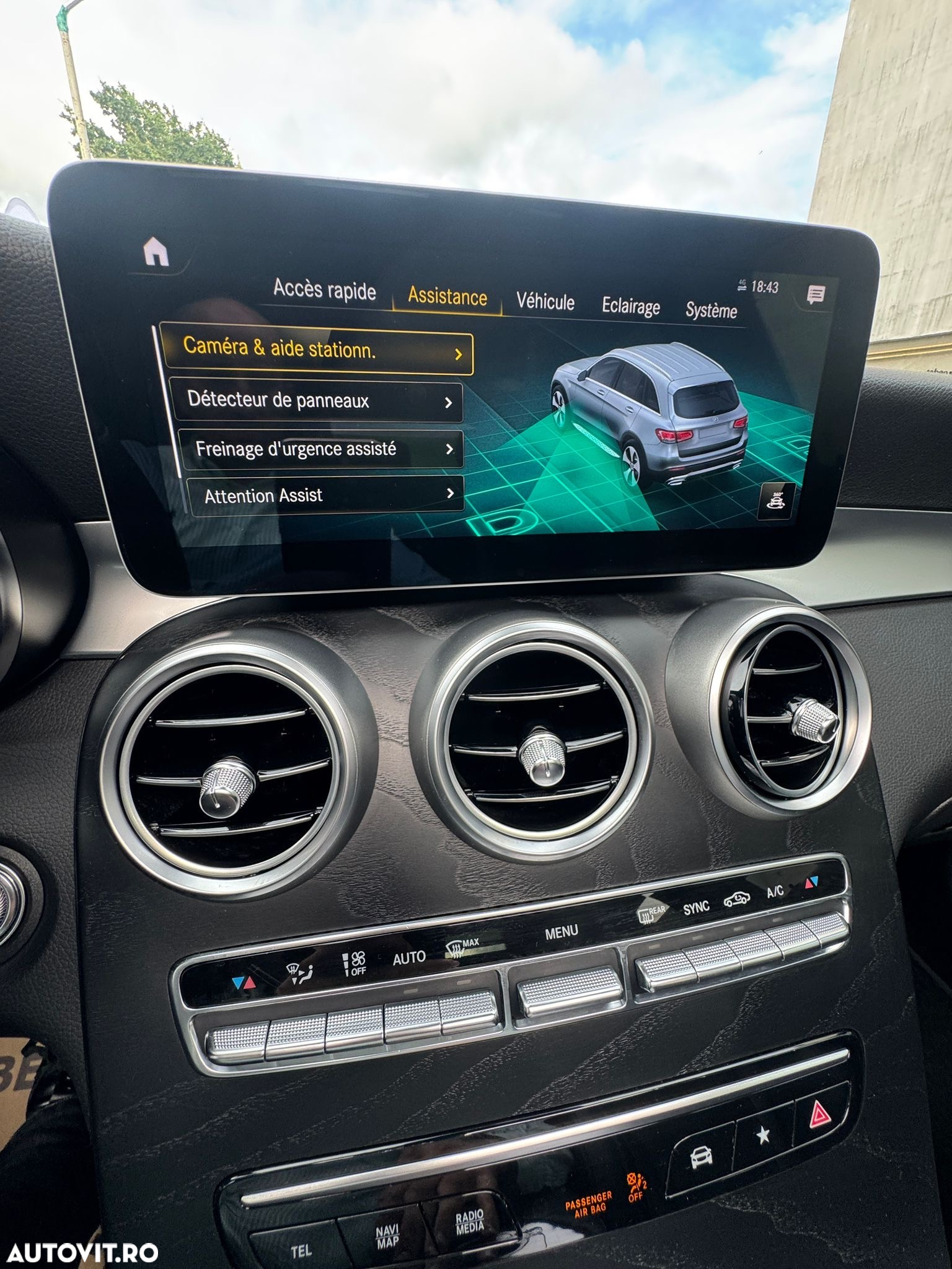 Mercedes-Benz GLC - 8