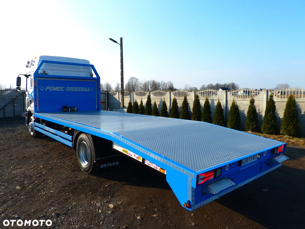 MAN TGM 15.290 POMOC DROGOWA AUTOLAWETA SPECJALNY EURO 5 DMC 15.500 KG ŁADOWNOŚĆ 9.000 KG XENON - 7