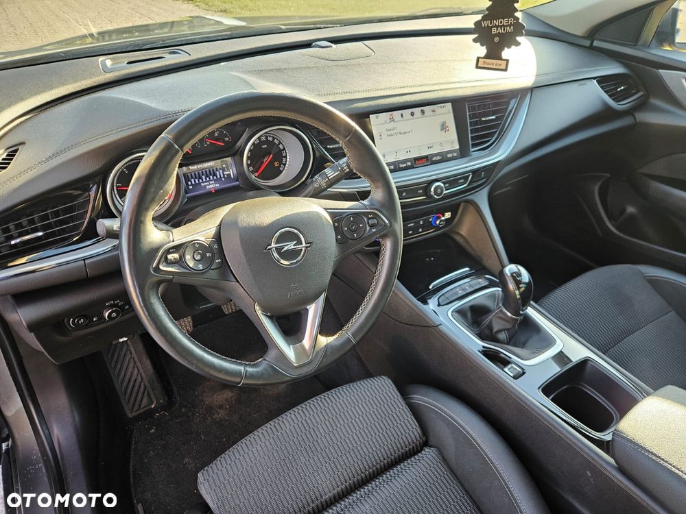 Opel Insignia - 9