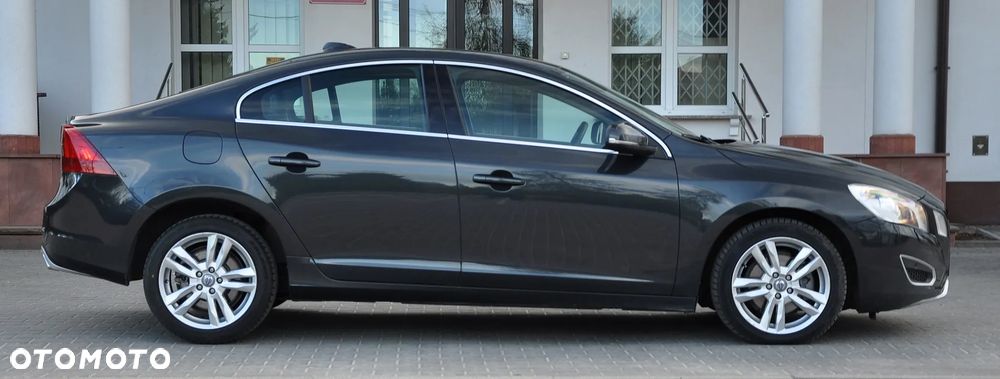 Volvo S60 D4 Geartronic - 16