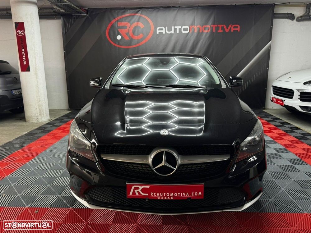 Mercedes-Benz CLA 200 d Shooting Brake Urban Aut. - 2