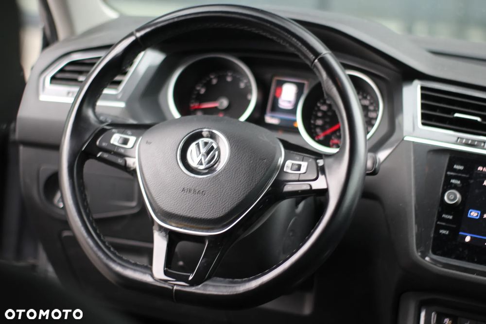 Volkswagen Tiguan Allspace 2.0 TSI 4Motion DSG Comfortline - 20