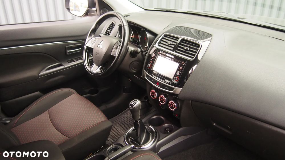 Mitsubishi ASX - 20