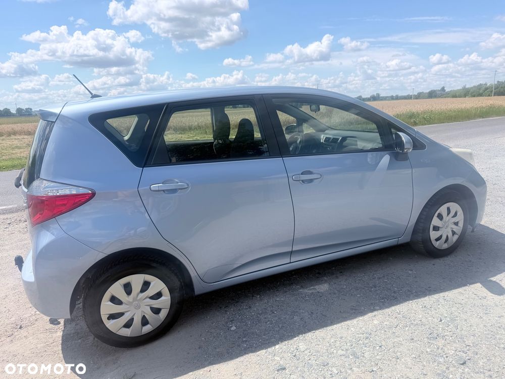 Toyota Verso S 1.33 Terra - 2