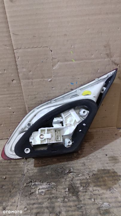 #LAMPA TYLNA LEWA OPEL ASTRA J - 2