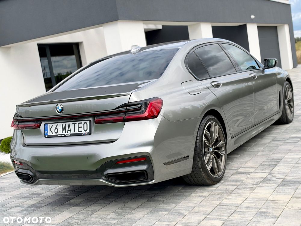 BMW Seria 7 750Ld xDrive sport - 17