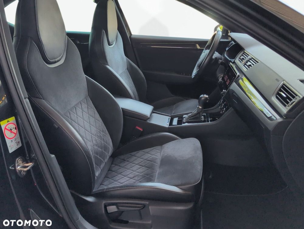 Skoda Superb 2.0 TSI 4x4 Sportline DSG - 17
