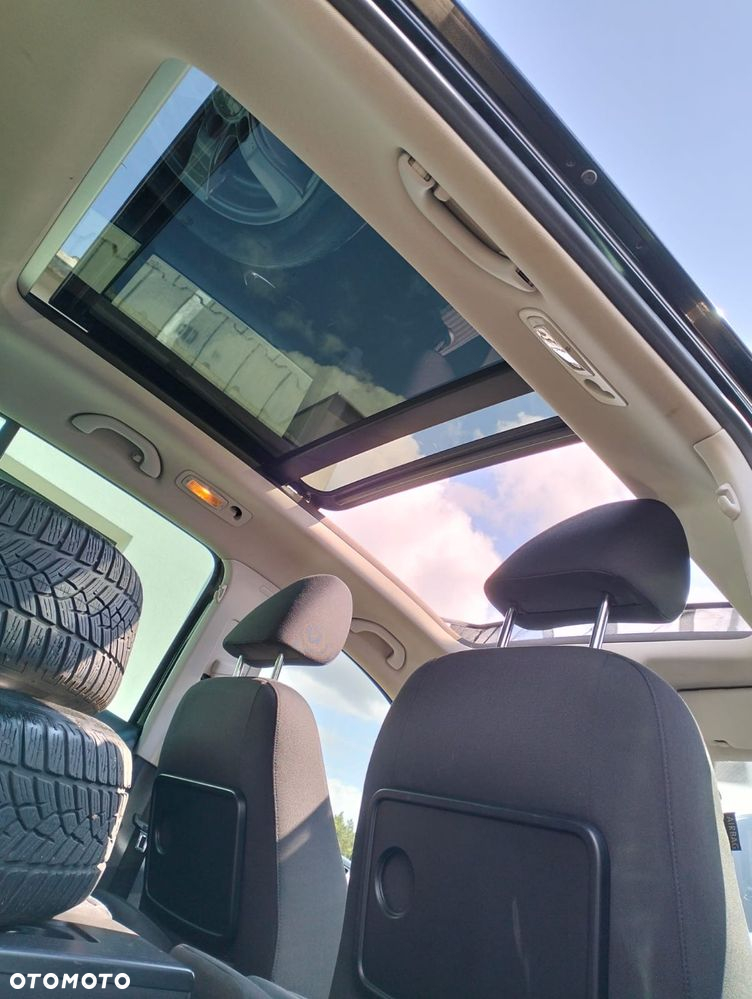 Volkswagen Tiguan - 7