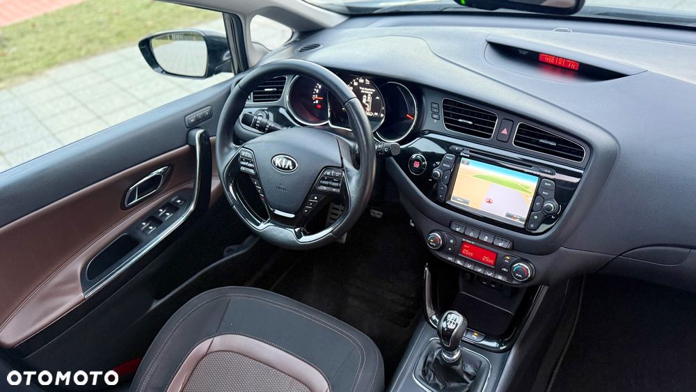 Kia Ceed Cee'd 1.6 CRDi Business Line - 25