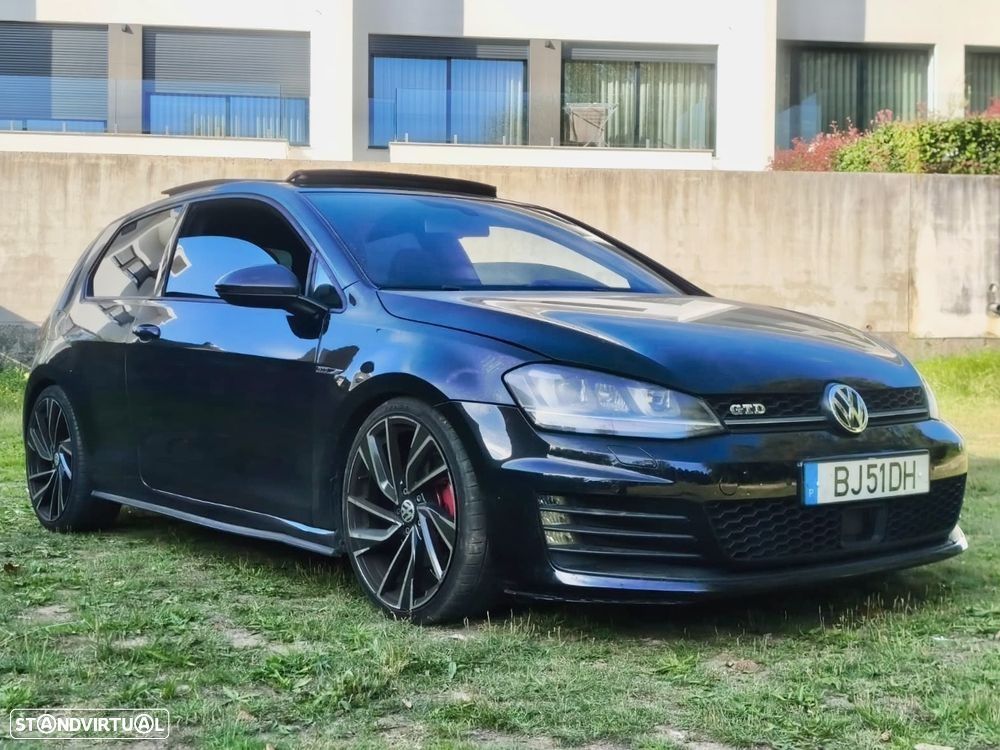 VW Golf 2.0 TDI GTD DSG - 24