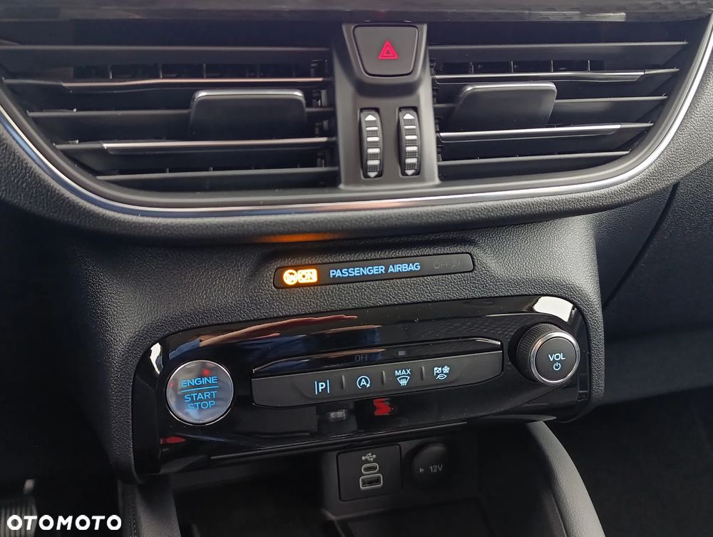 Ford Kuga 1.5 EcoBoost FWD Titanium - 30