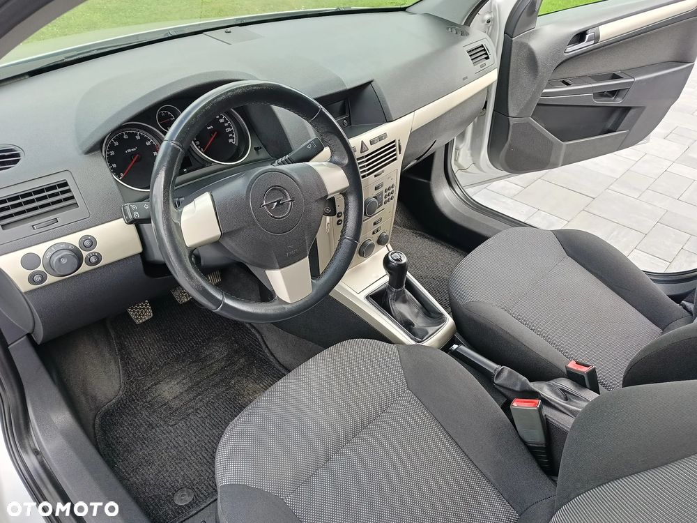 Opel Astra 1.8 Edition - 6