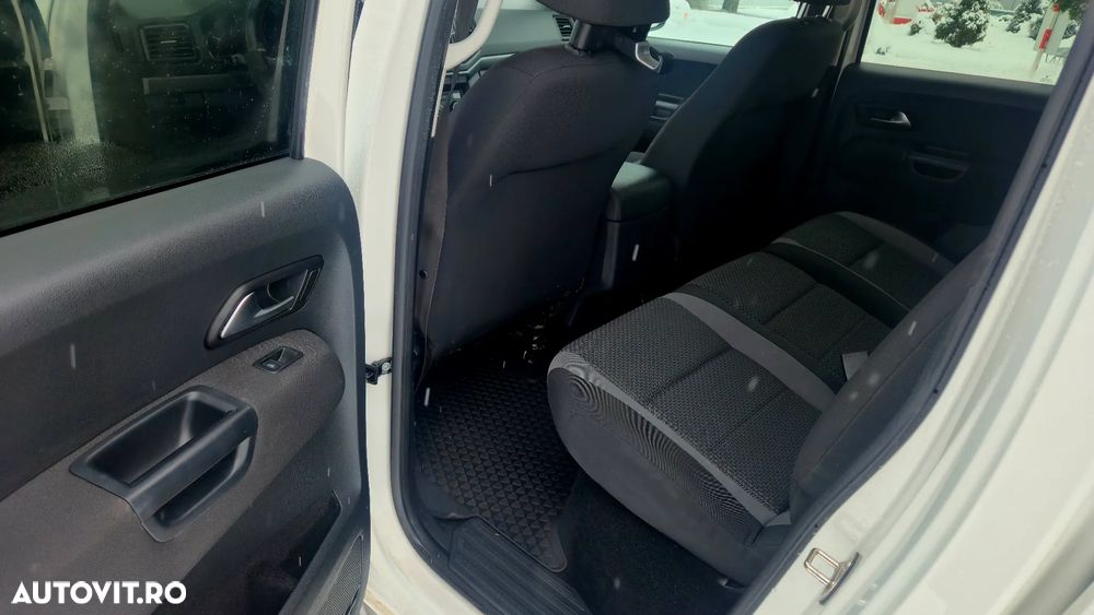 Volkswagen Amarok - 11