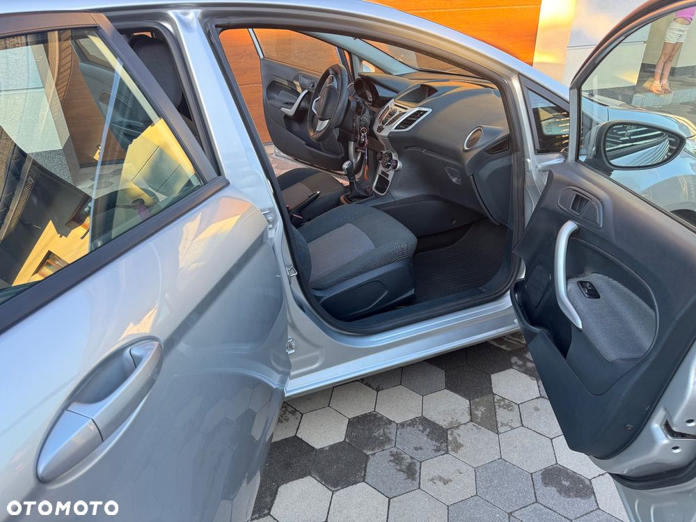Ford Fiesta 1.25 Ambiente - 5