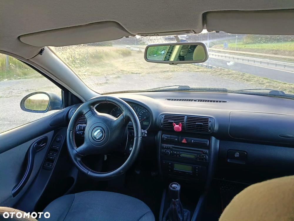 Seat Leon 1.9 TDI Signo - 12