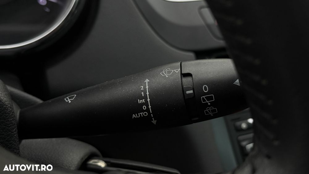 Peugeot 5008 155 THP Family Plus - 21