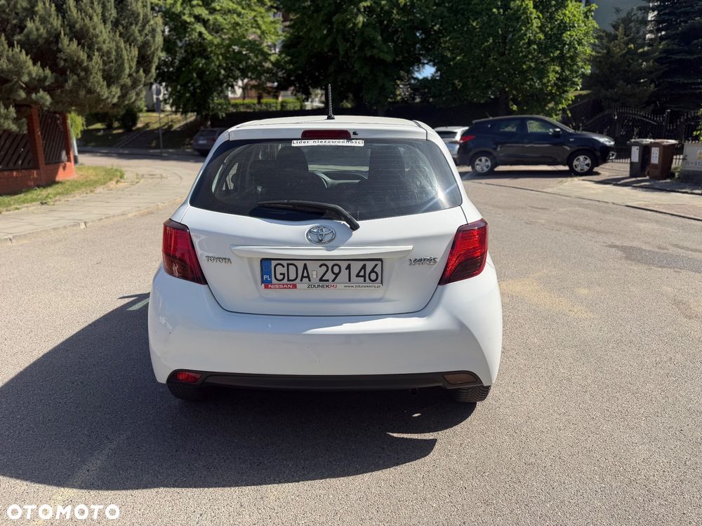 Toyota Yaris 1.0 Life EU6 - 6