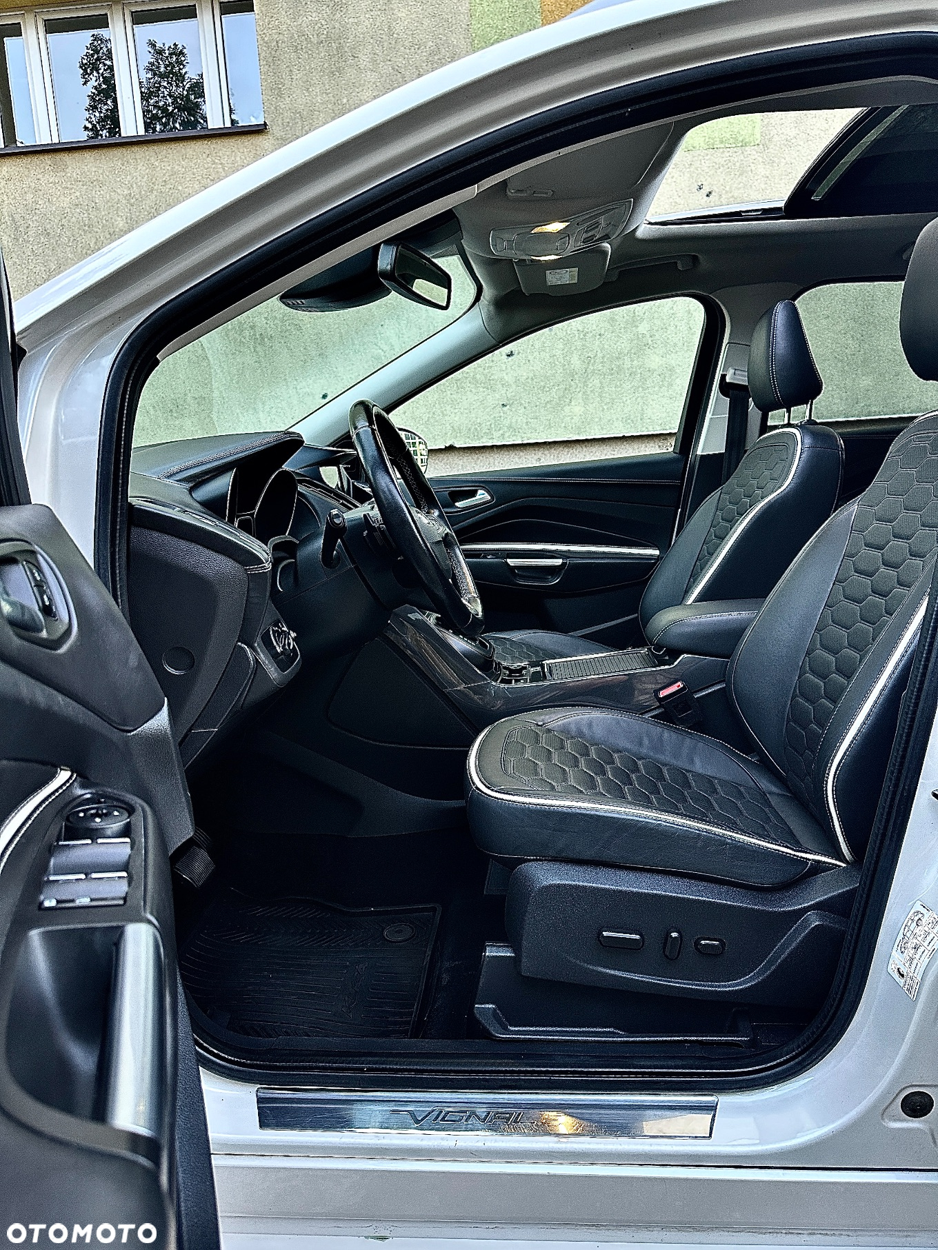 Ford Kuga Vignale 1.5 EcoBoost AWD ASS - 18