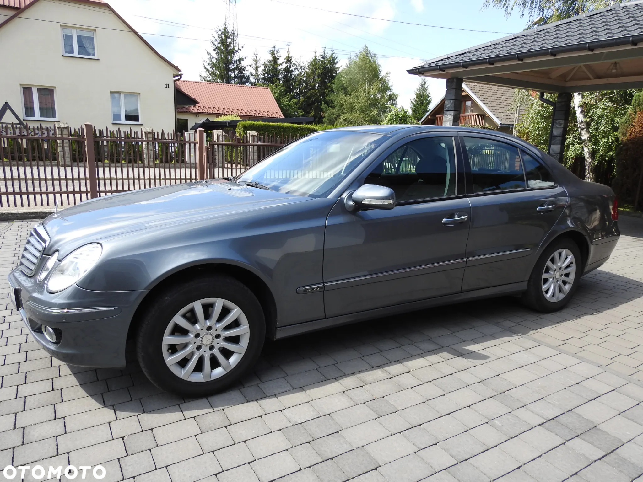 Mercedes-Benz Klasa E - 4