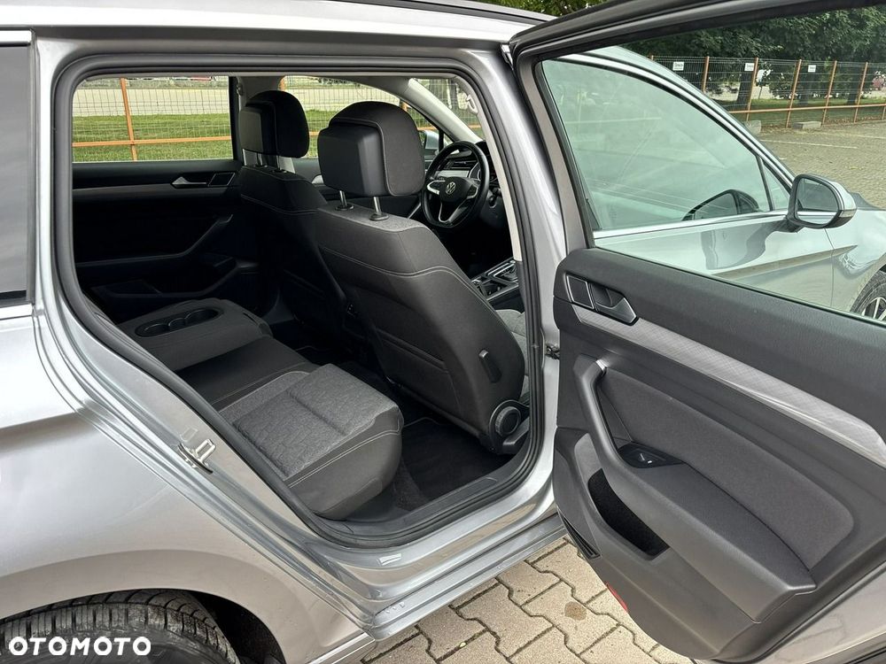 Volkswagen Passat 1.5 TSI EVO Business DSG - 23