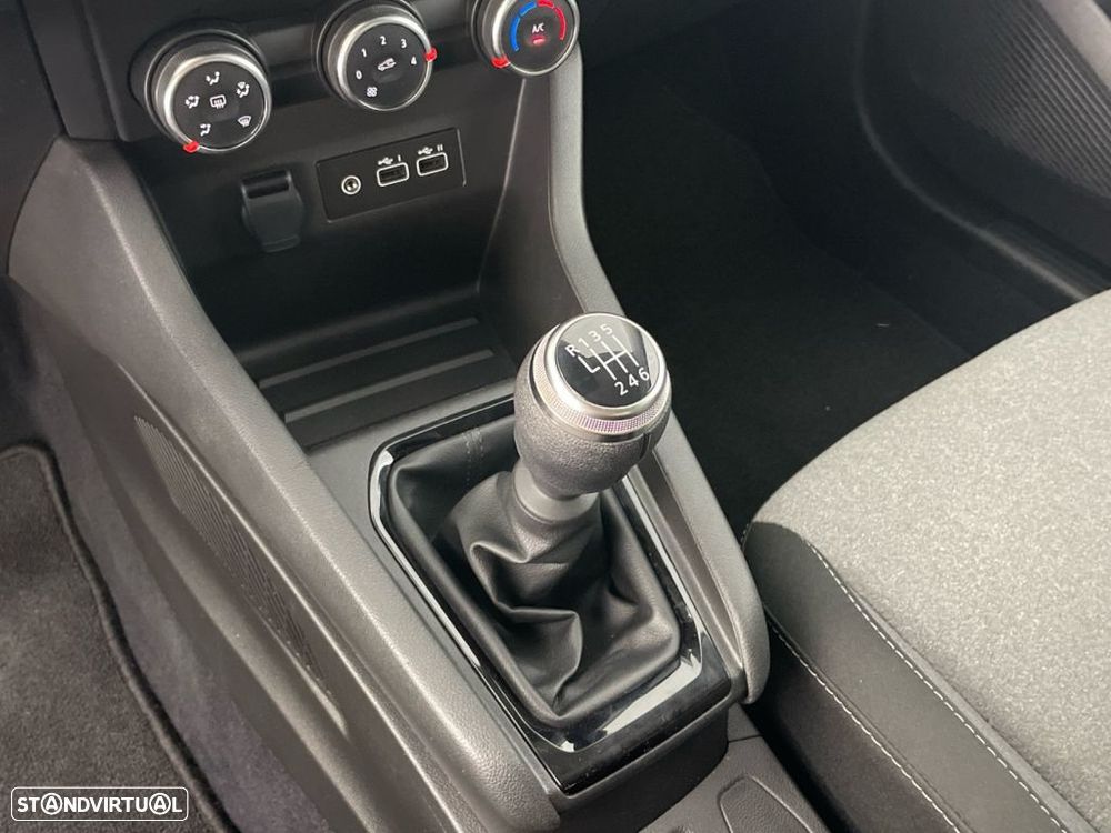 Renault Clio 1.0 TCe Evolution - 15