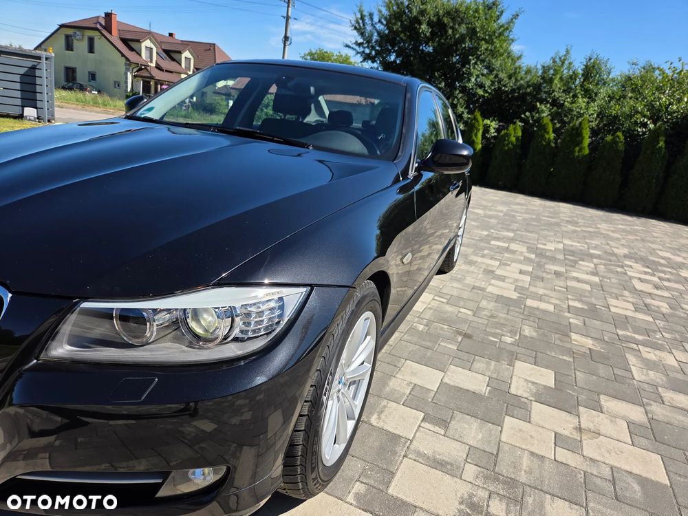 BMW Seria 3 318d DPF Edition Exclusive - 19