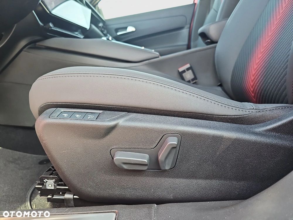 Alfa Romeo Junior 1.2 mHEV Ti eDCT - 15