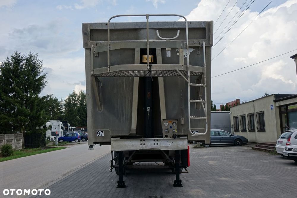 Benalu WYWROTKA 48m3 / ALUMINIOWA /OSIE MERCEDES /OŚ PODNOSZONA / SZYBER ZBOŻOWY - 7