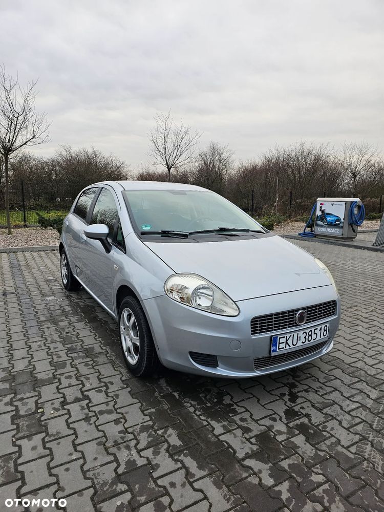 Fiat Grande Punto 1.4 8V - 6