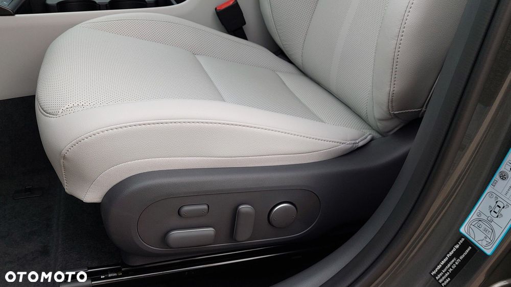 Hyundai Kona 1.6 T-GDI Platinum DCT - 24