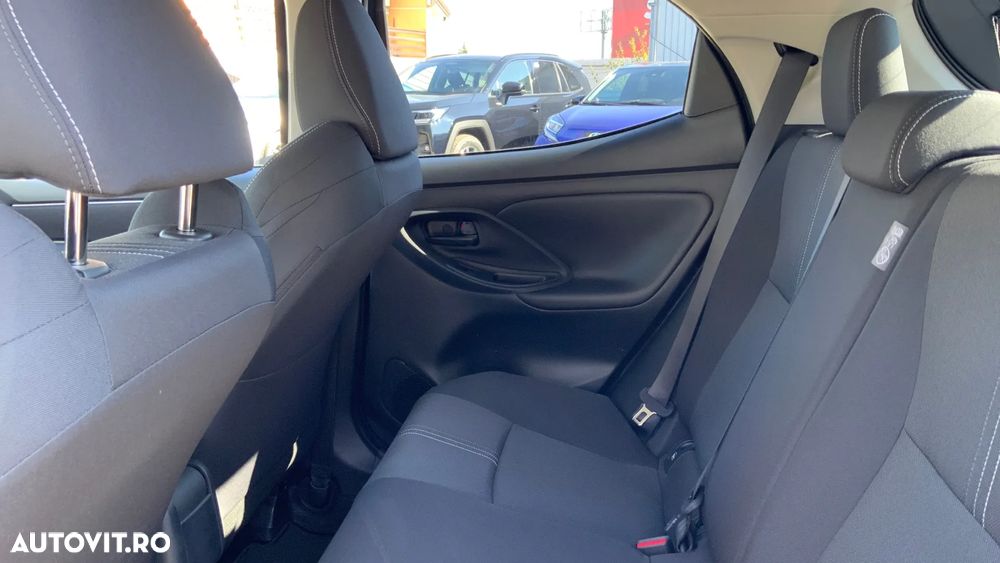 Toyota Yaris 1.5 116 CP HEV Dynamic - 19